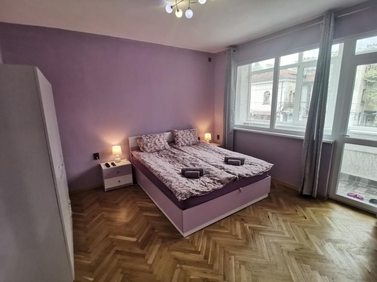 Апартамент За Нощувка, Център! Stara Zagora Esterno foto