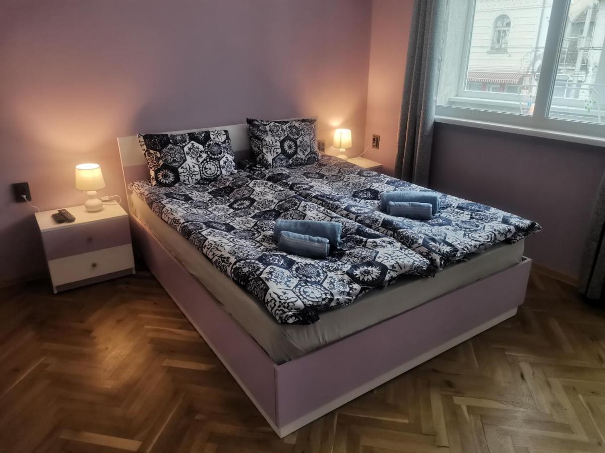 Апартамент За Нощувка, Център! Stara Zagora Esterno foto
